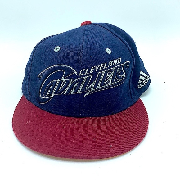Adidas Cleveland cavaliers red navy men’s hat S/M - Picture 1 of 5